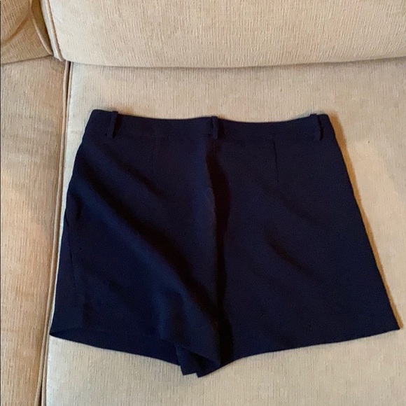 Shorts - Picture 2 of 2